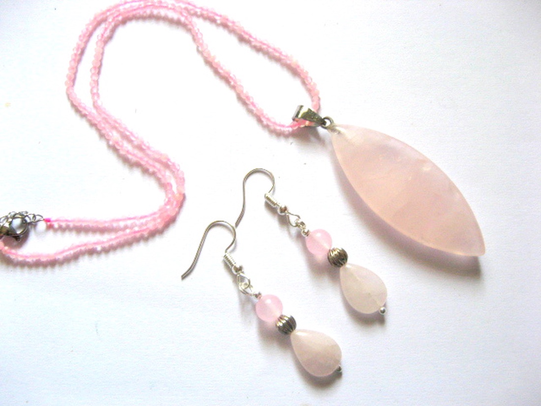 Set bijuterii cuart roz 52562 - bijuterii - seturi de bijuterii - Artynos.ro