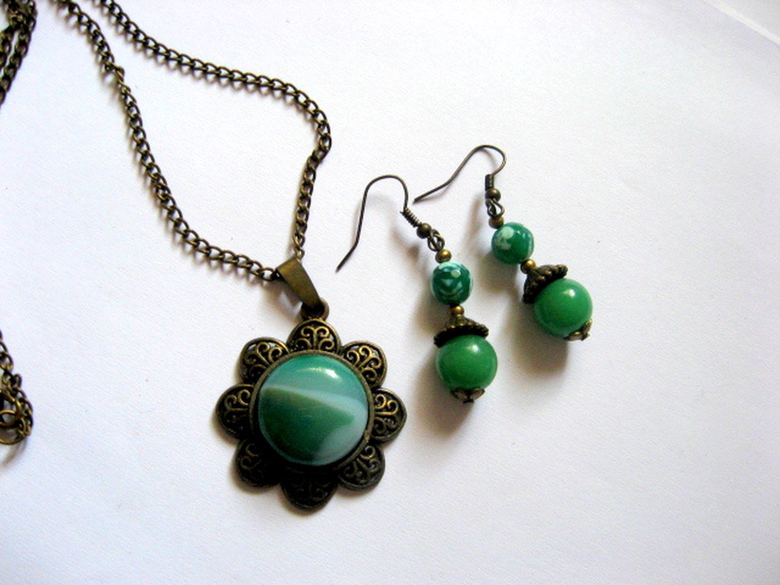set bijuterii cu agate 52552 - bijuterii - seturi de bijuterii - Artynos.ro