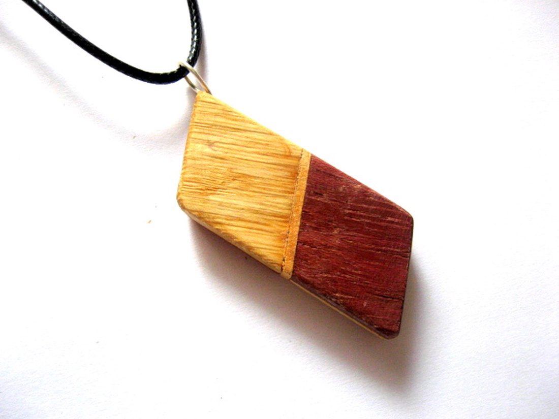 pandantiv lemn artar canadian , ,purple wood. si padauk 52677 - bijuterii - coliere - pandative - Artynos.ro