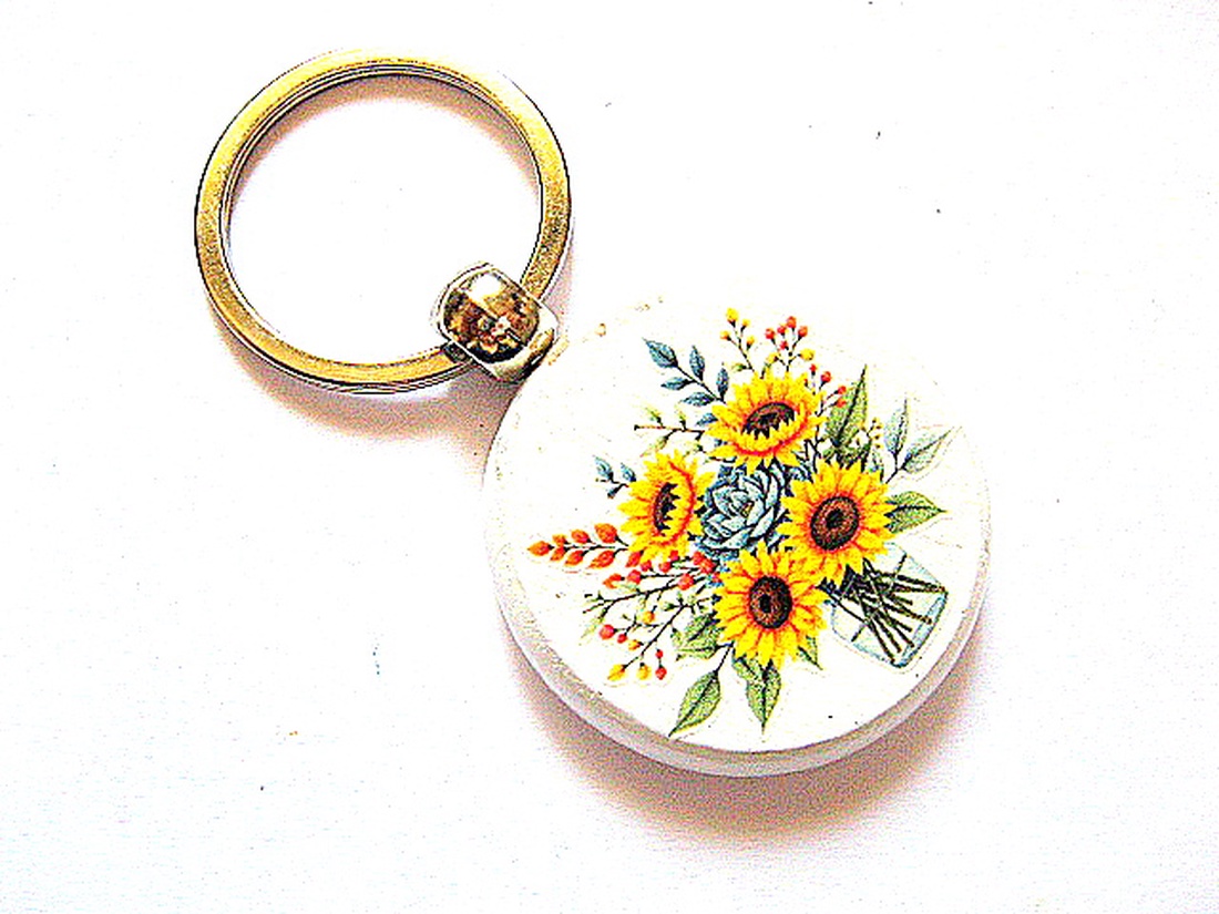 breloc pe lemn 52707 - genți și portofele - accesorii genți - breloc - Artynos.ro