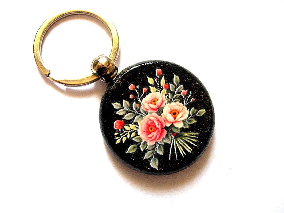 breloc pe lemn 52718 - genți și portofele - accesorii genți - breloc - Artynos.ro