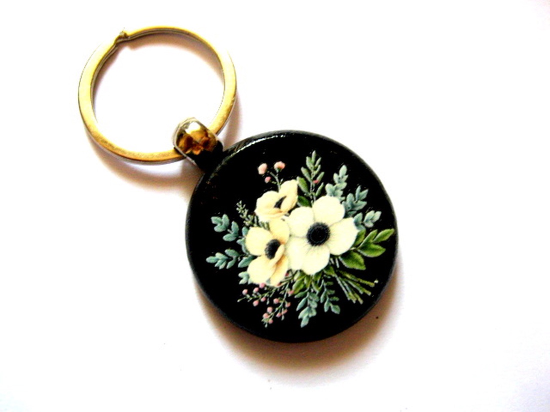 breloc pe lemn 52717 - genți și portofele - accesorii genți - breloc - Artynos.ro