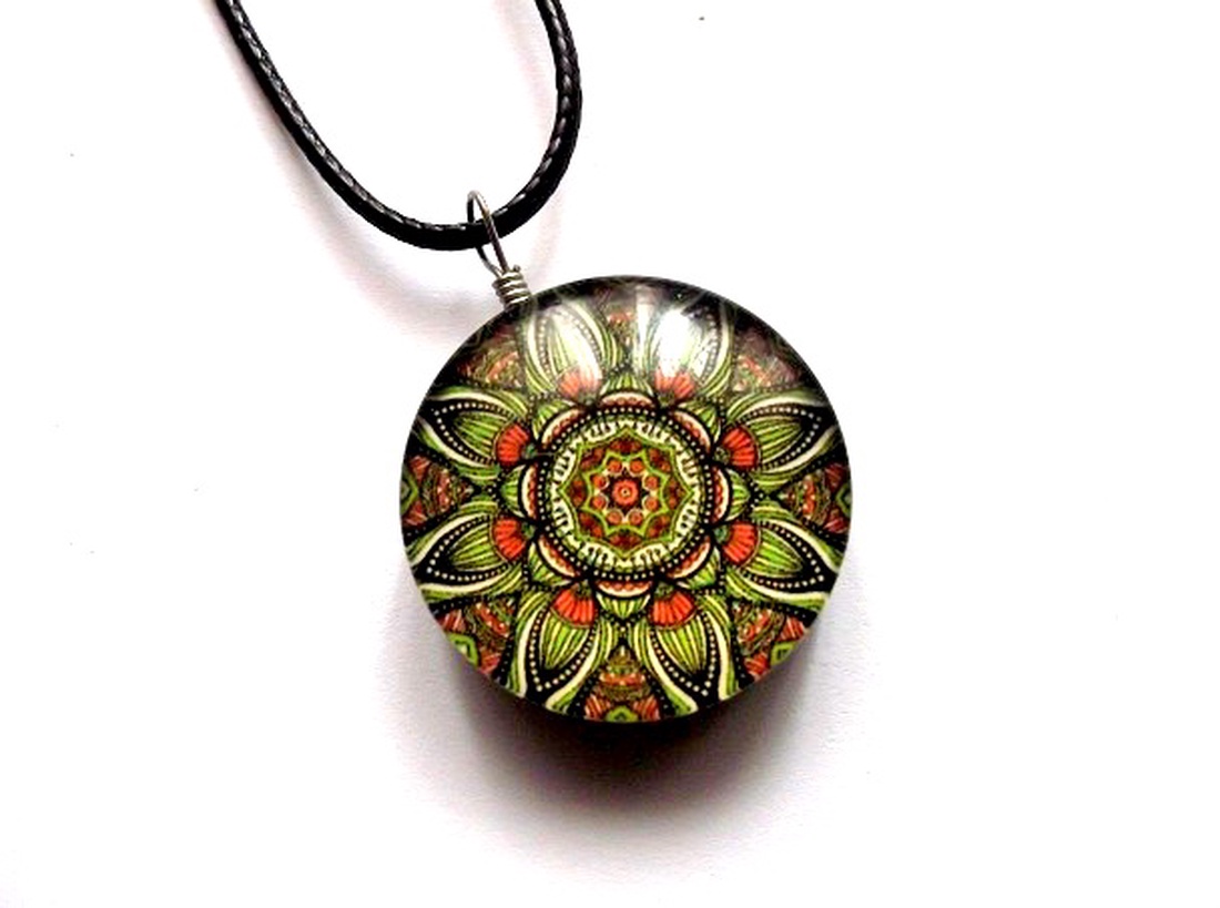 colier mandala din sticla 45606 - bijuterii - coliere - coliere cu pandative - Artynos.ro