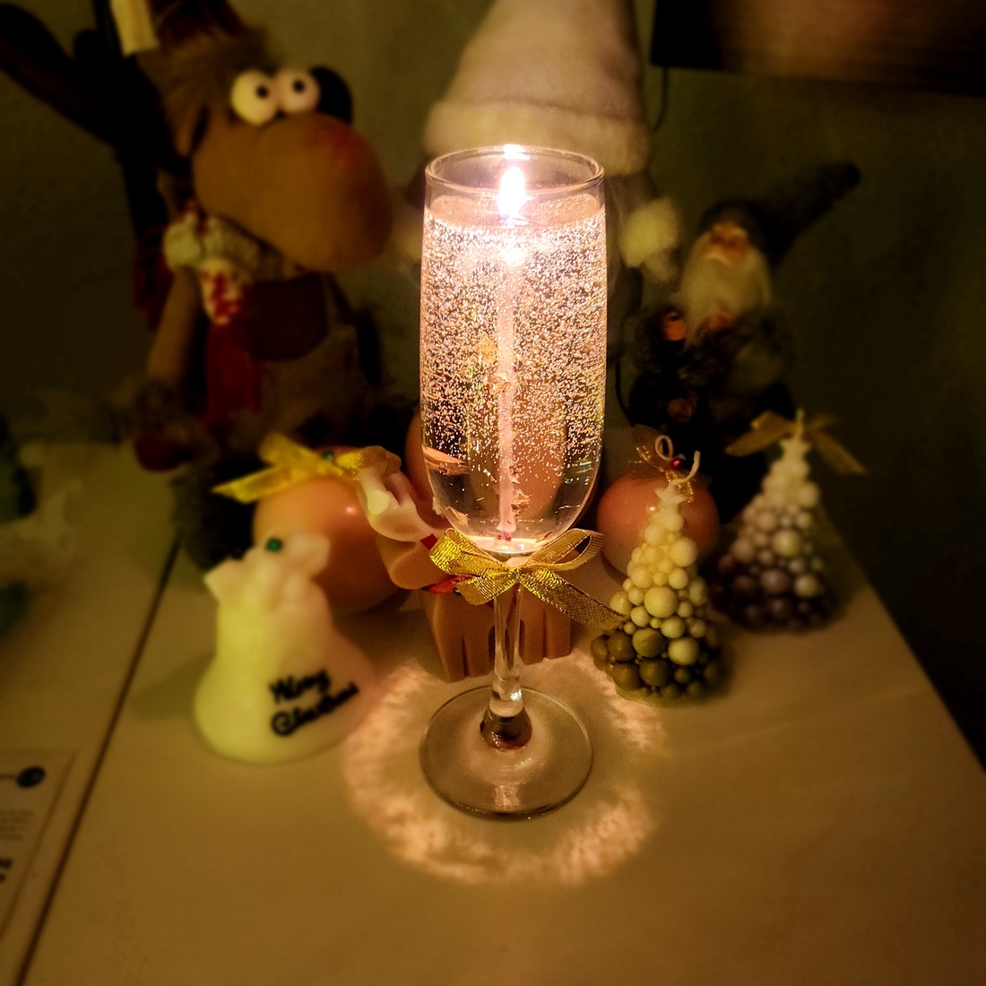 Lumânare Șampanie �din gel transparent de vanilie - pentru momente de neuitat. - casă & stil de viață - lumânări, parfumuri, arome - felinar cu lumânare - Artynos.ro