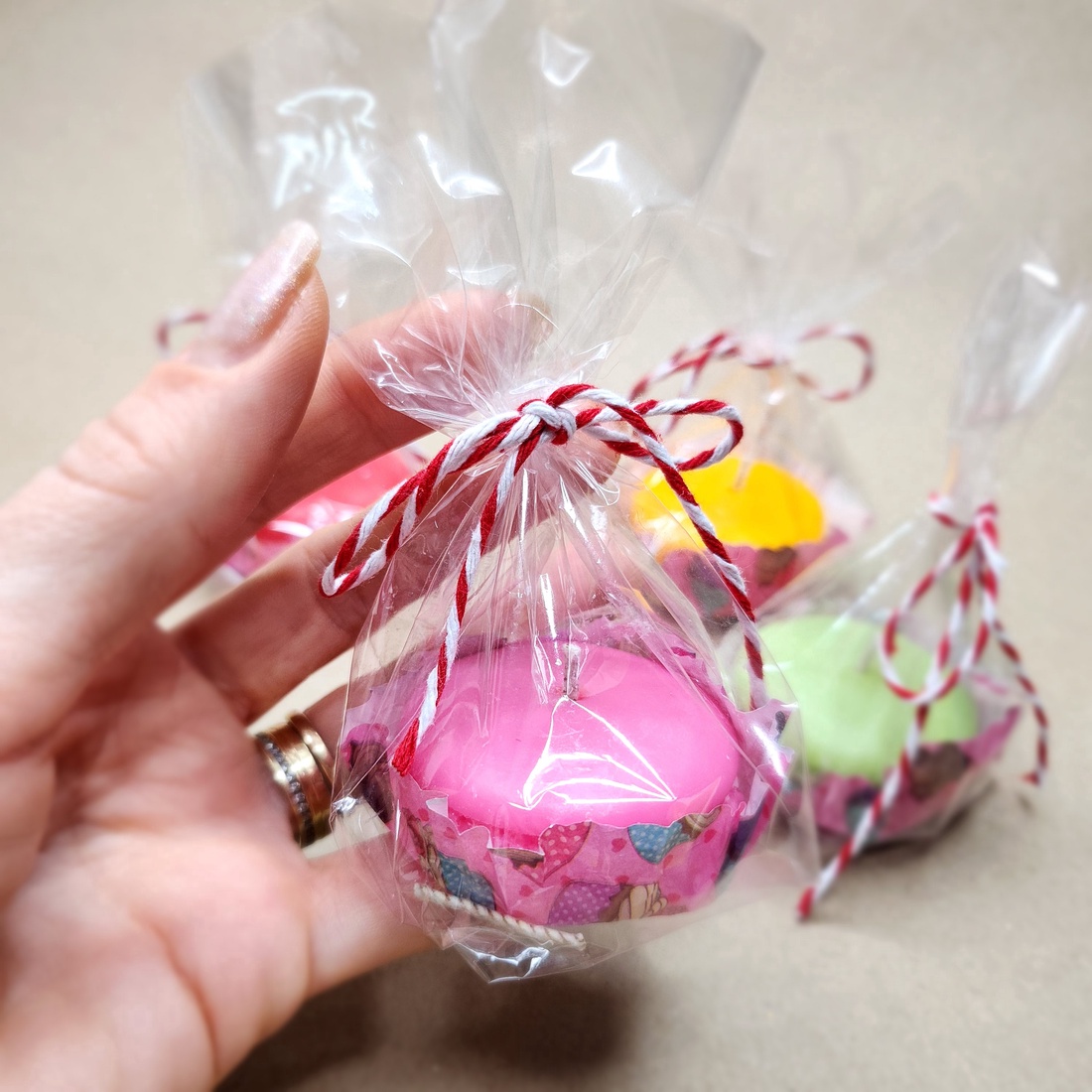 Lumanari Mărțișoare/Mărturii Macarons  - casă & stil de viață - lumânări, parfumuri, arome - ceară parfumată - Artynos.ro