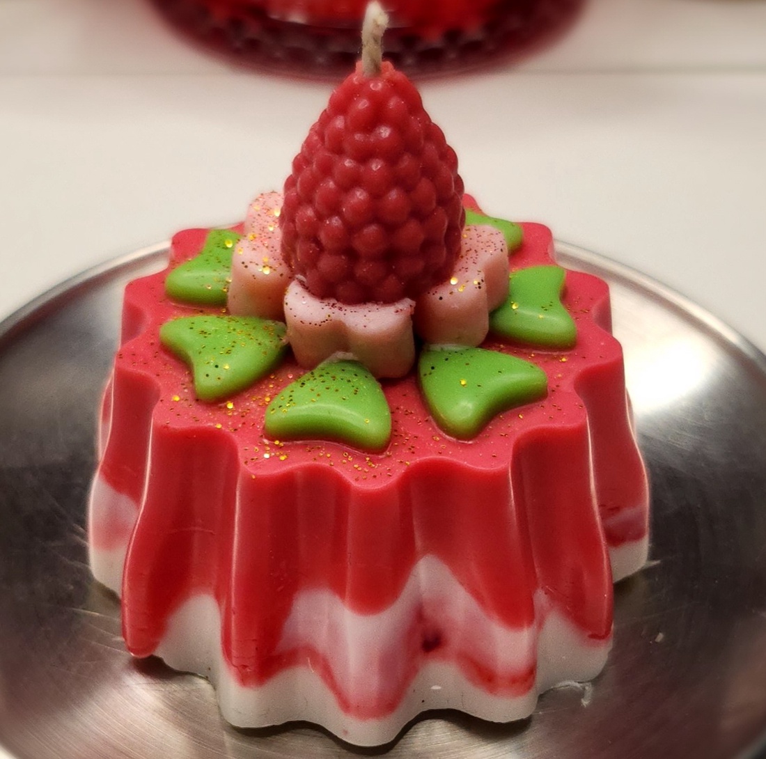 Lumanare Inimi cu Căpșună  - casă & stil de viață - lumânări, parfumuri, arome - ceară parfumată - Artynos.ro