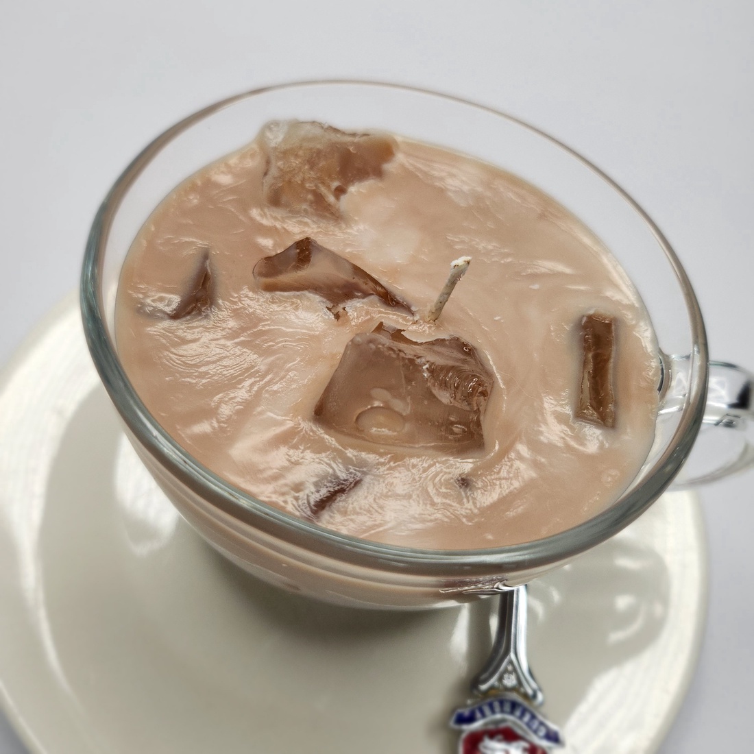 Iced Caffe Latte - casă & stil de viață - lumânări, parfumuri, arome - lumânări artizanale - Artynos.ro