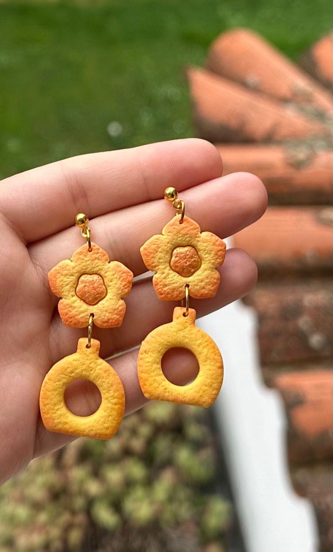 Cercei floare în ghiveci  - bijuterii - cercei - cercei cu figurine - Artynos.ro