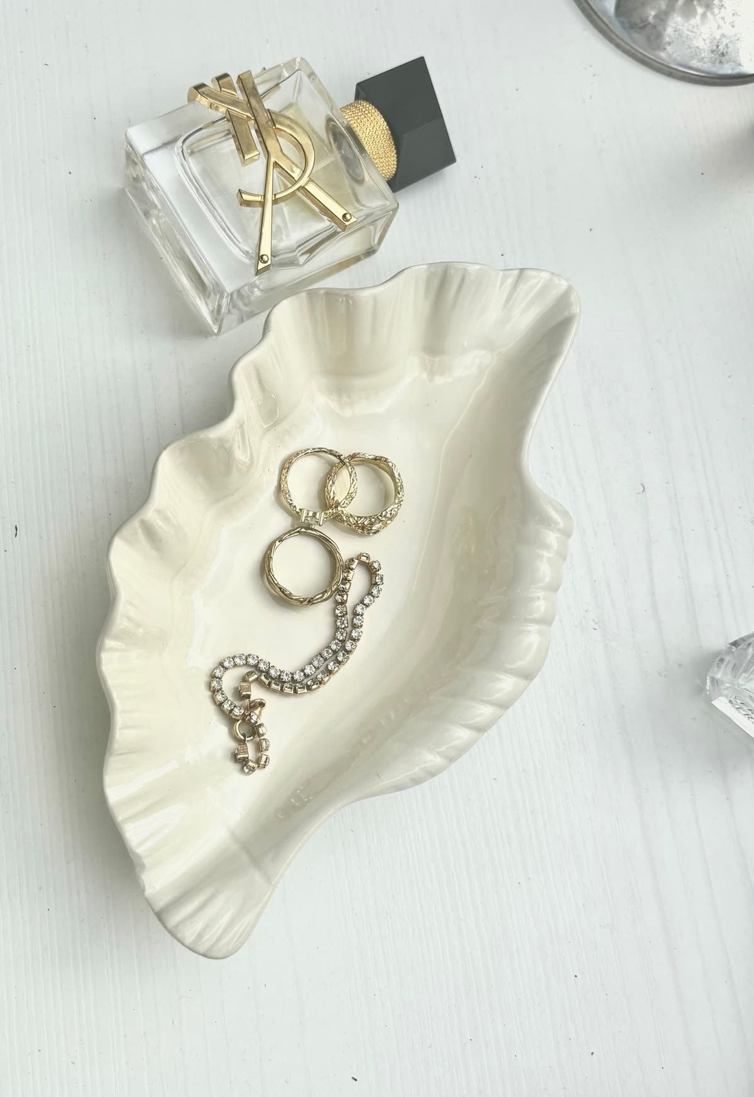 Bol/Tavita handmade din lut pentru bijuterii sau decor - bijuterii - suporturi și cutii de bijuterii - cutii de bijuterii - Artynos.ro