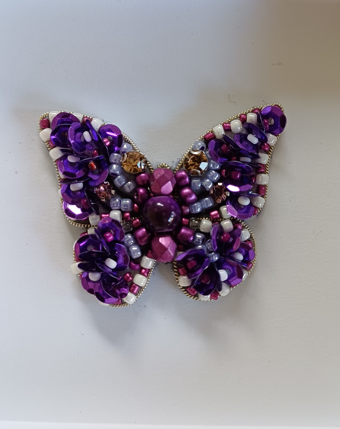 Brosa fluture - bijuterii - broșe - Artynos.ro