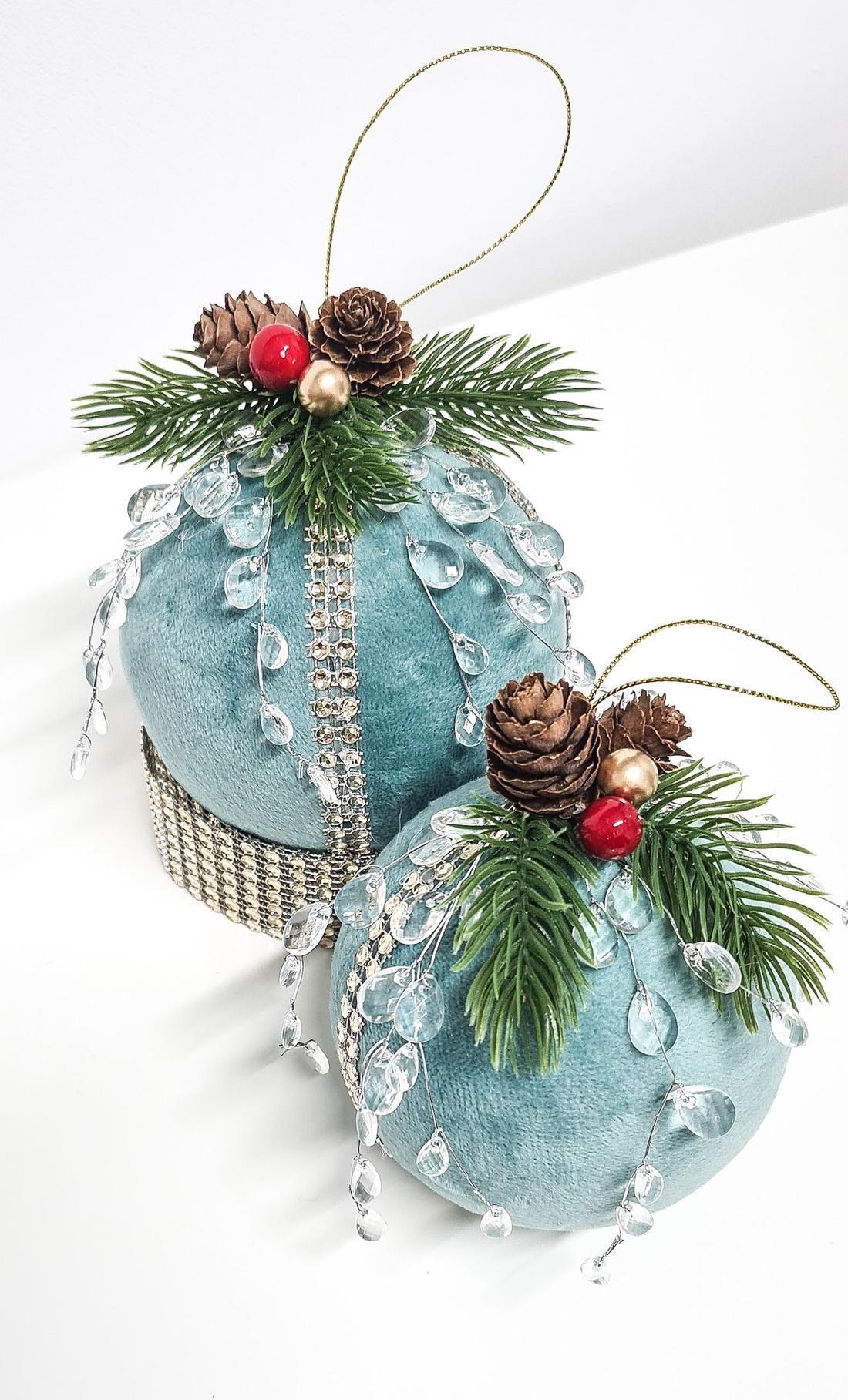 Set globuri catifea bleo prafuit - crăciun - decorațiuni de crăciun de casă - căsuțe decorative de crăciun - Artynos.ro