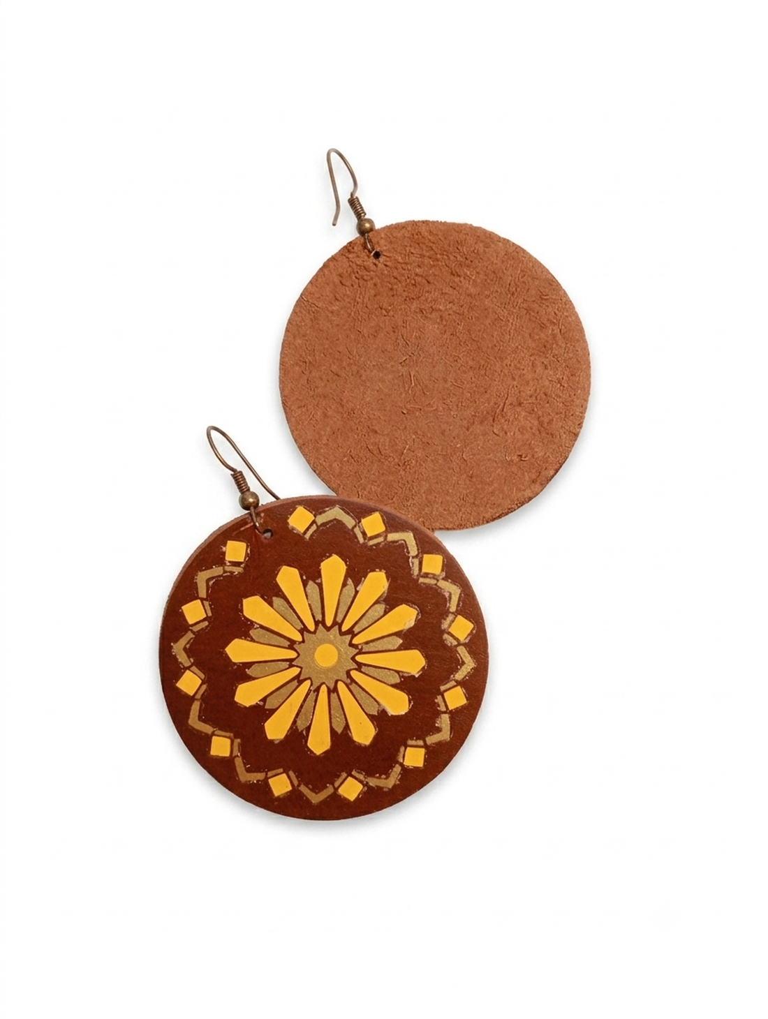 Cercei Statement din Piele Naturală, Model Mandala / Floare Galbenă, 5 cm - bijuterii - cercei - cercei lungi - Artynos.ro