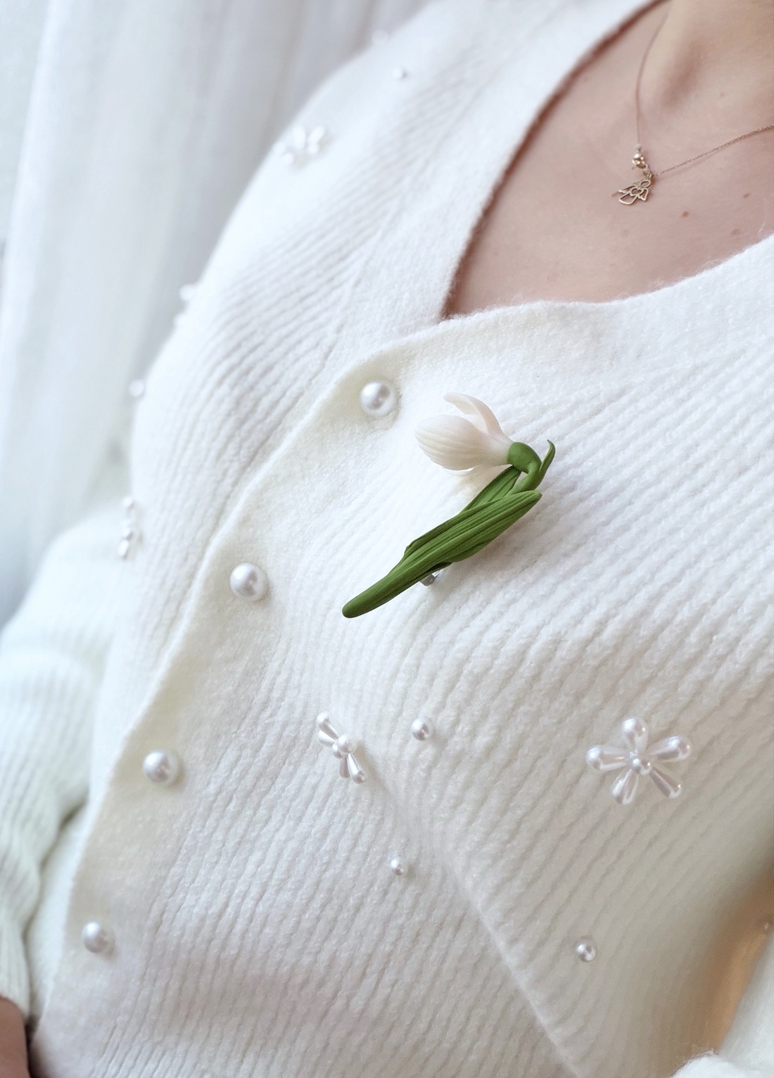 Brosa Ghiocel - bijuterii - broșe - Artynos.ro