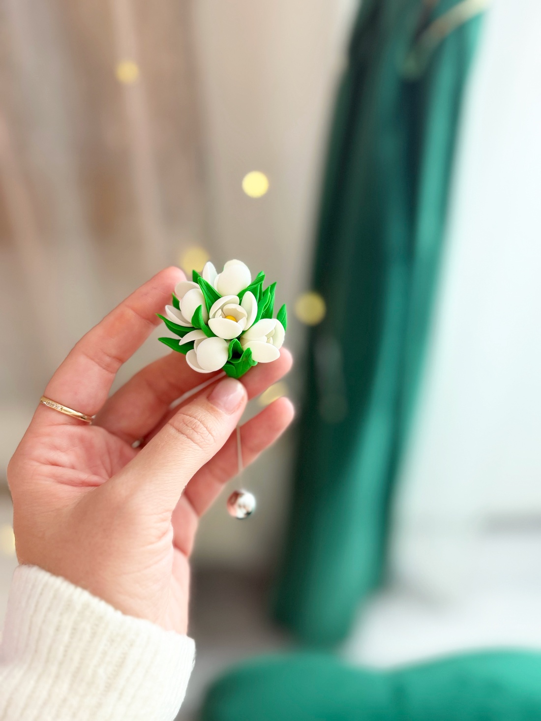 Brosă Ghiocei - bijuterii - broșe - Artynos.ro