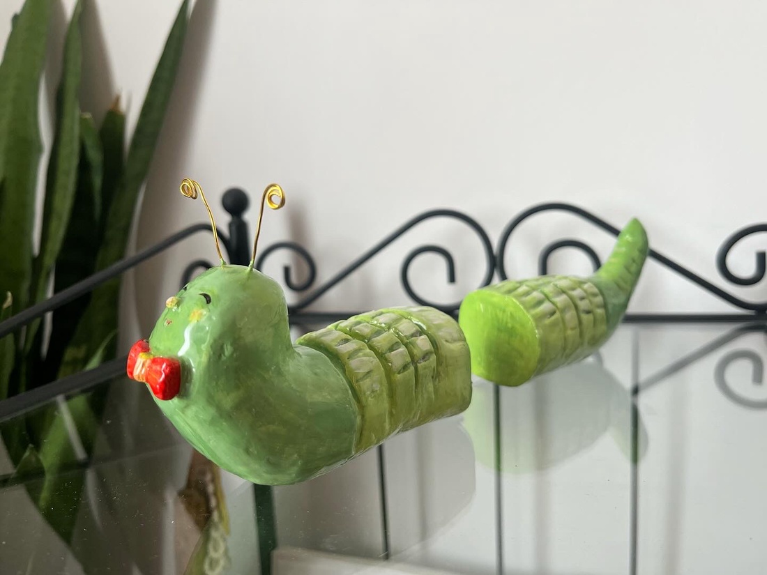 Book stopper - arte vizuale și accesorii - sculptură - sculpturi și figurine din ceramică - Artynos.ro Book stopper - arte vizuale și accesorii - sculptură - sculpturi și figurine din ceramică - Artynos.ro