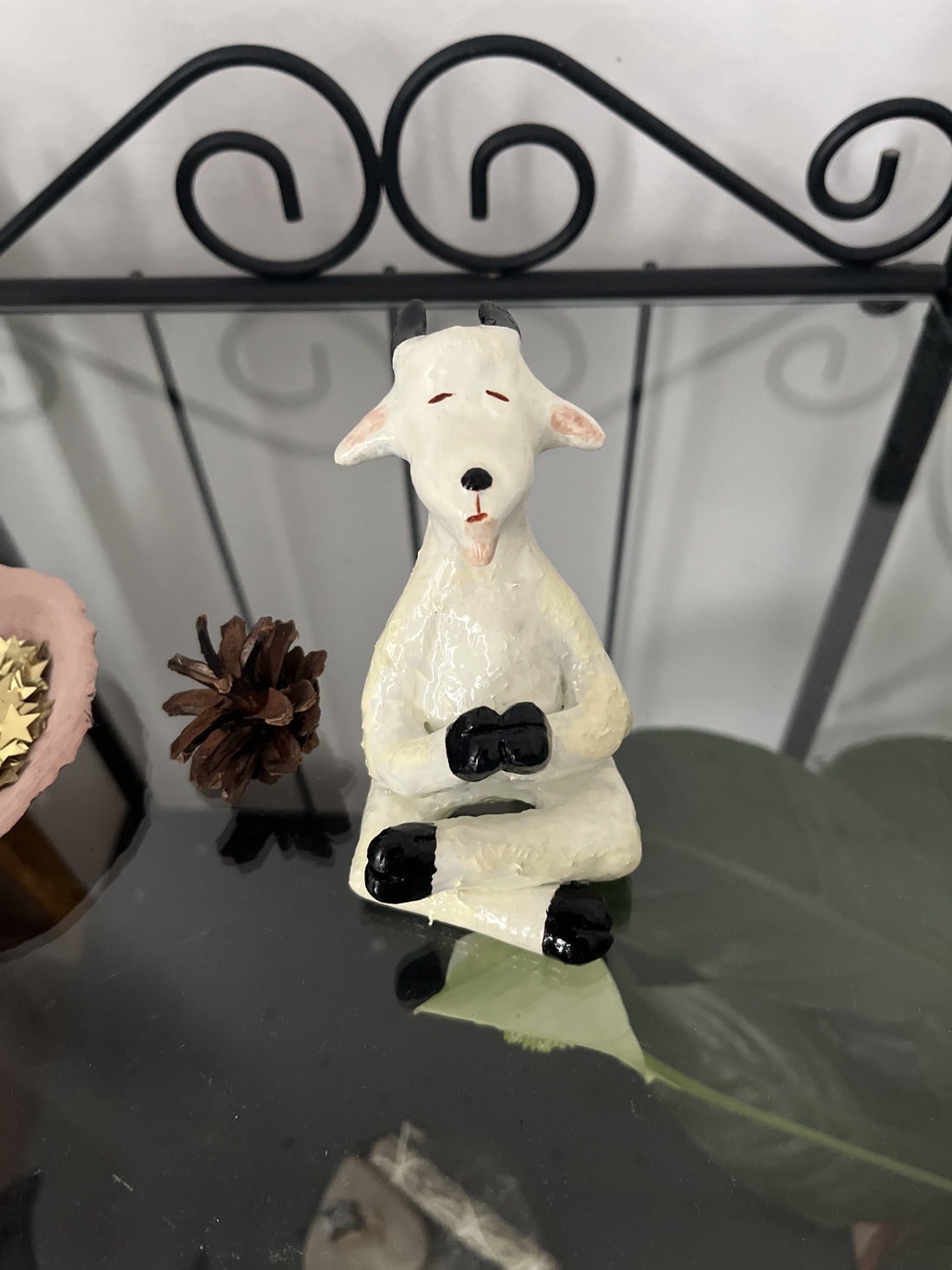 Figurina din lut - arte vizuale și accesorii  - sculptură - sculpturi și figurine din ceramică - Artynos.ro