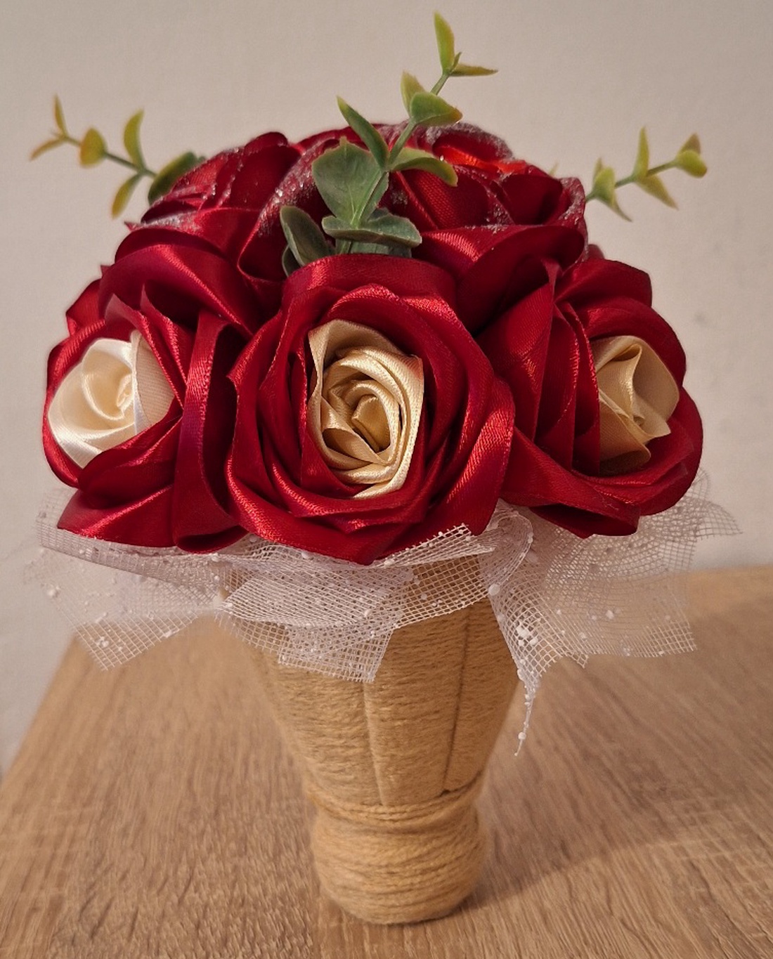 Buchet de flori din satin - casă & stil de viață - decorațiuni de casă - accesorii florale - flori în ghiveci - Artynos.ro