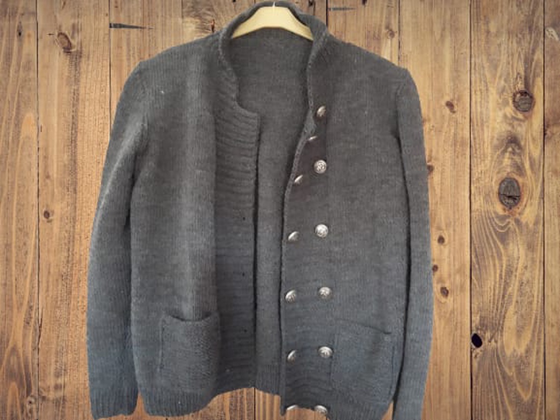 Cardigan tricotat barbatesc - îmbrăcăminte și modă - haine bărbați - pulover bărbați - Artynos.ro Cardigan tricotat barbatesc - îmbrăcăminte și modă - haine bărbați - pulover bărbați - Artynos.ro