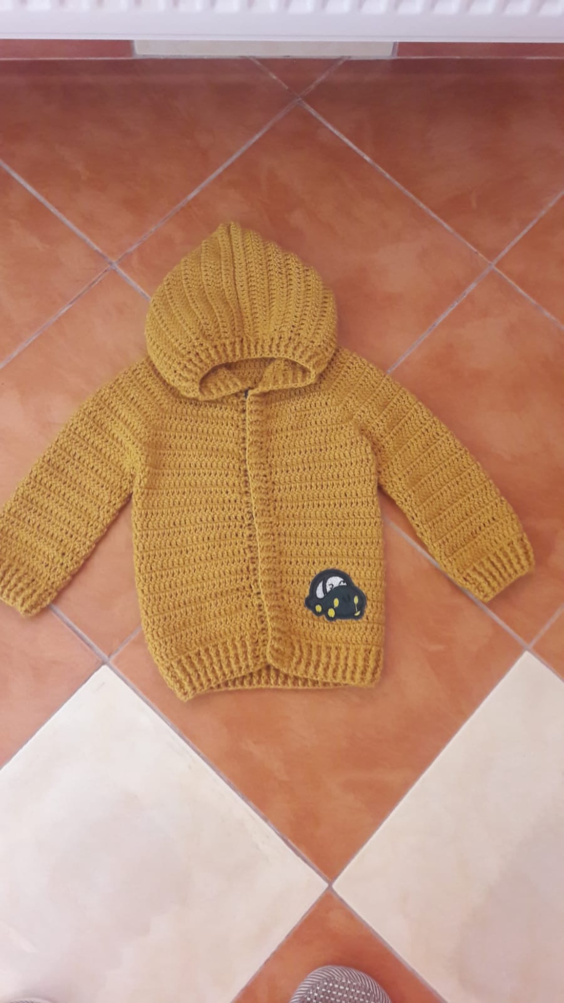 Hanorac copii unisex - îmbrăcăminte și modă - haine bebeluși, haine copii - palton pentru copii, jachetă - Artynos.ro Hanorac copii unisex - îmbrăcăminte și modă - haine bebeluși, haine copii - palton pentru copii, jachetă - Artynos.ro