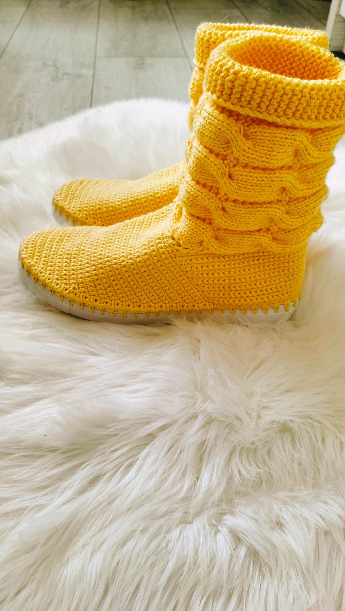 Cizme crosetate - îmbrăcăminte și modă - pantofi, papuci, șosete - adidași - Artynos.ro Cizme crosetate - îmbrăcăminte și modă - pantofi, papuci, șosete - adidași - Artynos.ro