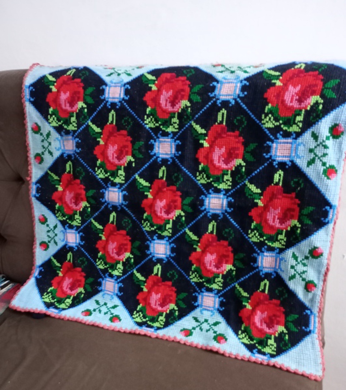 Carpeta traditionala romaneasca - accessorii și unelte - textile - pîslă - Artynos.ro