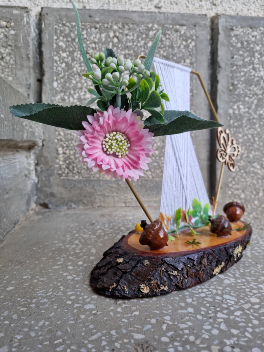 Decoratiune pe felie din lemn - casă & stil de viață - accesorii pentru decorat casa - decorațiuni de masă și decorațiuni pentru rafturi - decorațiuni de masă - Artynos.ro Decoratiune pe felie din lemn - casă & stil de viață - accesorii pentru decorat casa - decorațiuni de masă și decorațiuni pentru rafturi - decorațiuni de masă - Artynos.ro