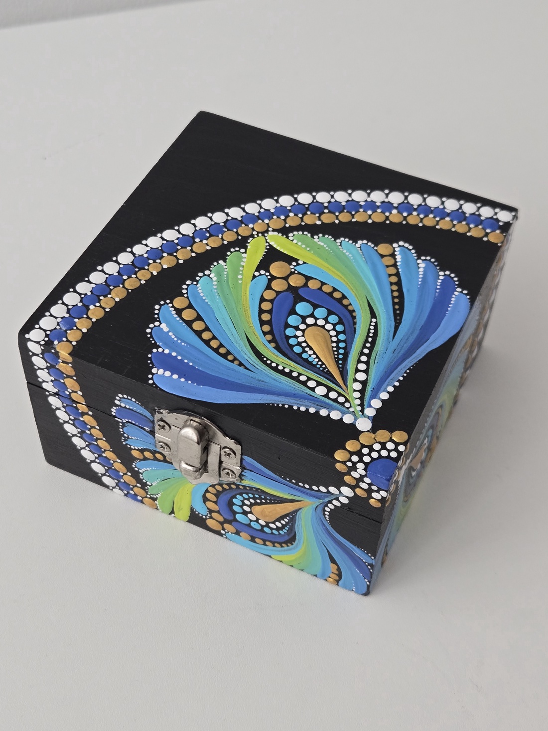 Casetă de bijuterii - bijuterii - suporturi și cutii de bijuterii - cutii de bijuterii - Artynos.ro