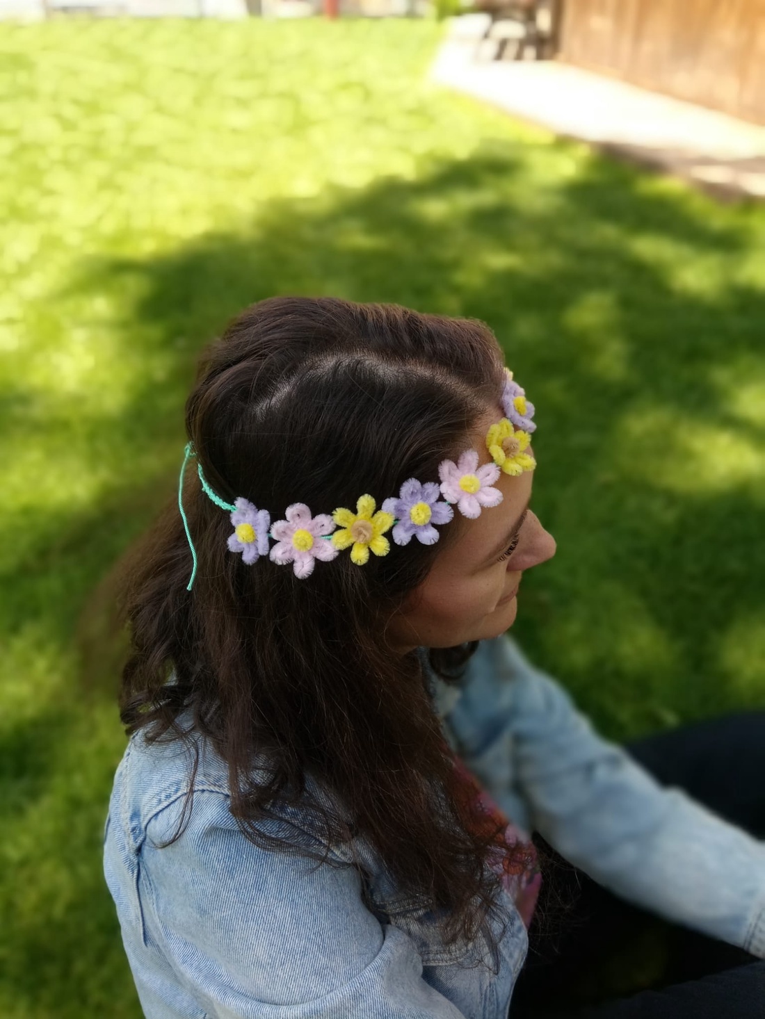Coroniță cu flori lucrate manual - accesorii nuntă - accesorii de nuntă - voal mirese - Artynos.ro Coroniță cu flori lucrate manual - accesorii nuntă - accesorii de nuntă - voal mirese - Artynos.ro