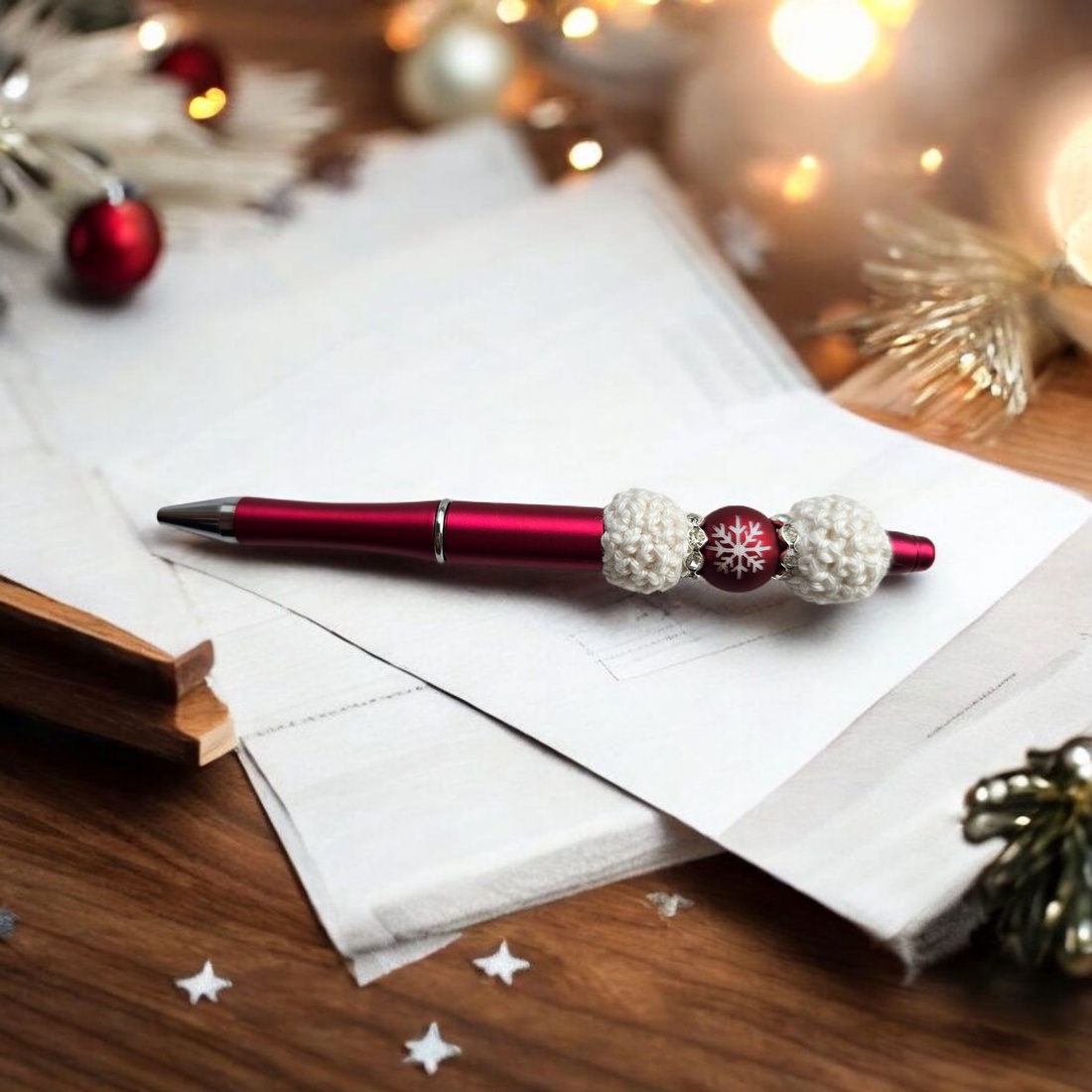 Pene decorate cu mărgele croșetate - accessorii și unelte - obiecte de decorare - papetărie - Artynos.ro