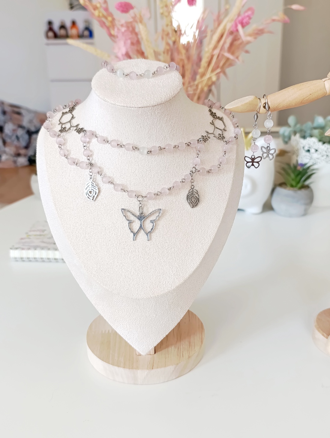 Softness � Set bijuterii unicat din cat�s eye � colier, cercei și brățară - bijuterii - seturi de bijuterii - Artynos.ro
