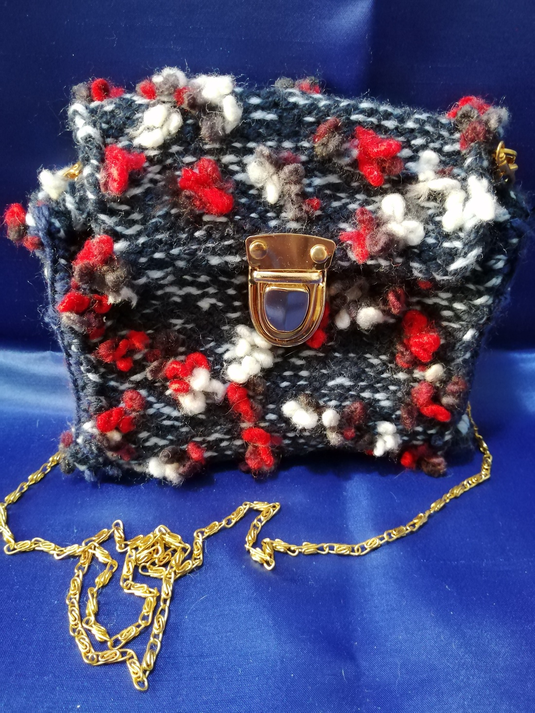 Geantă plic model floral - genți și portofele - genți de mână și umăr - geantă casual - Artynos.ro