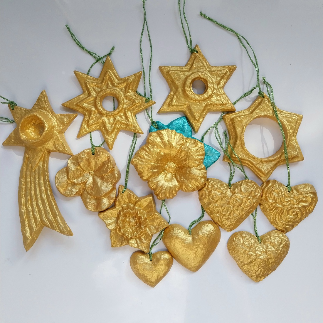 Set 12 ornamente pentru brad - crăciun - decorațiuni de crăciun de casă - globuri de crăciun - Artynos.ro