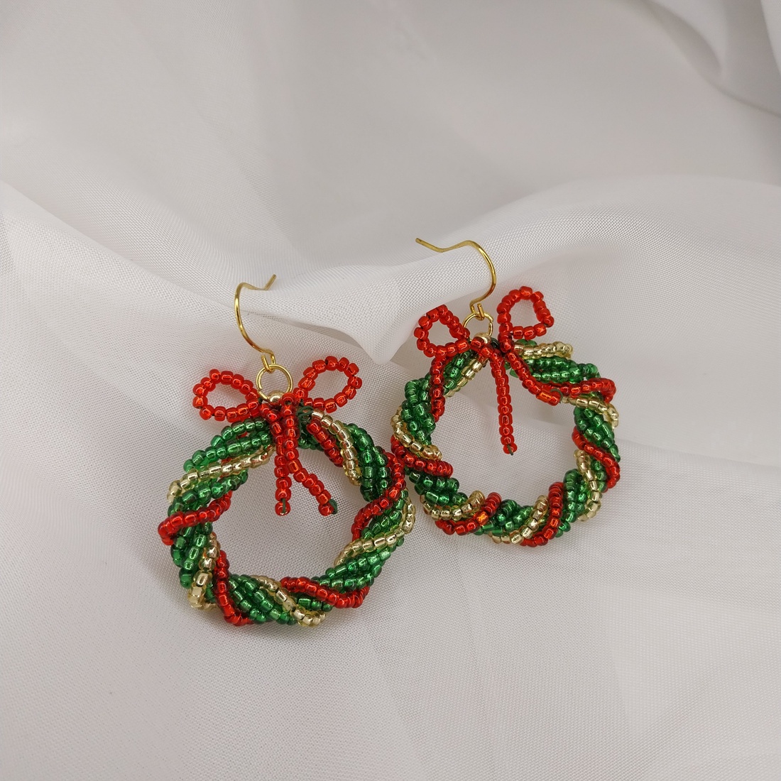 Cercei coroniță  - crăciun - cadouri de moș crăciun - cadouri de moș crăciun - Artynos.ro