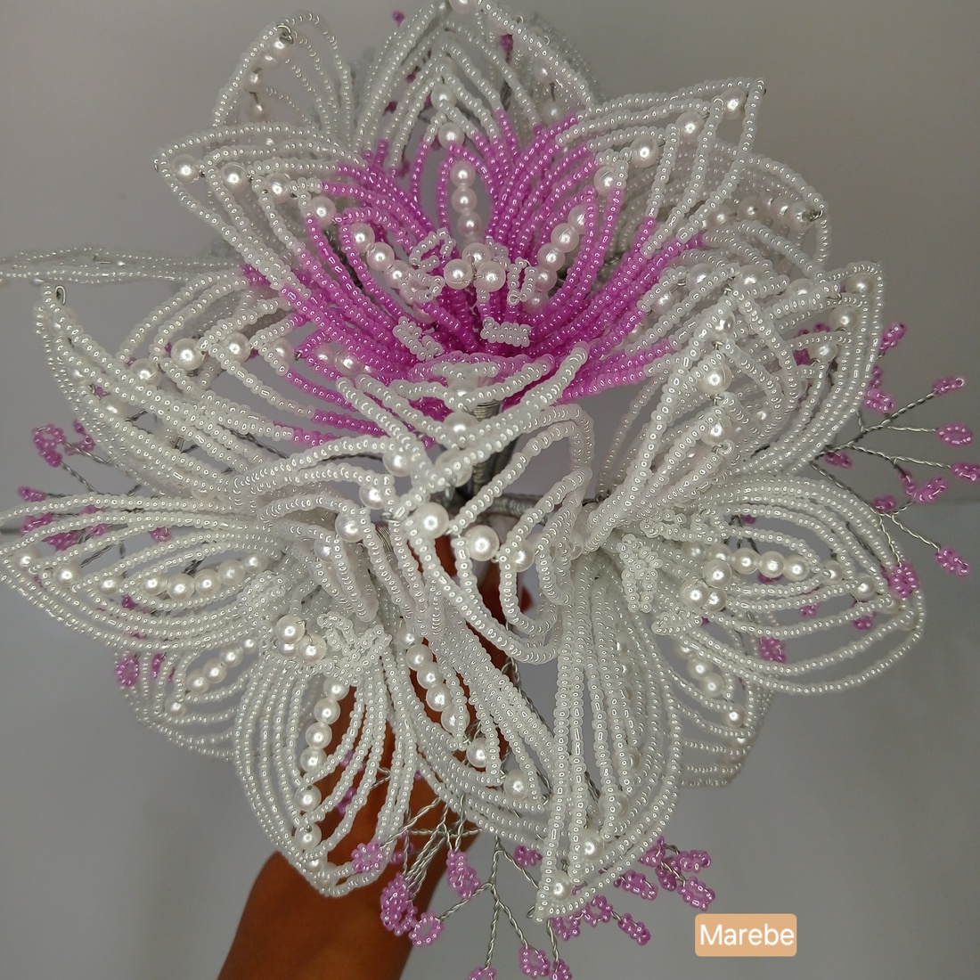 Buchet de mireasa realizat din mărgele și perle  - accesorii nuntă - buchet mireasă  - Artynos.ro