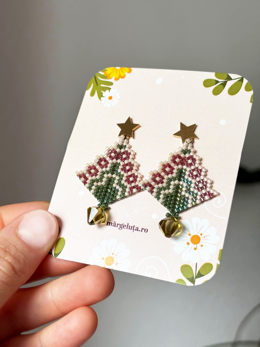 Cercei bradut  - bijuterii - cercei - cercei din mărgele - Artynos.ro