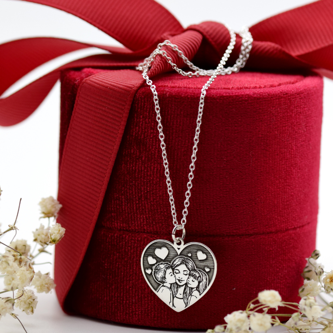 Lănțișor cu pandantiv inimioară simbol My All, Mamă, fetiță și băiețel � Argint 925 - bijuterii - coliere - coliere din argint - Artynos.ro