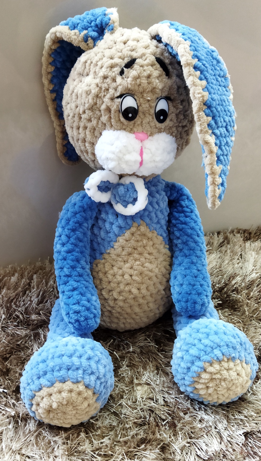 Iepuras crosetat - jucării și echipamente pentru copii - plușuri - figurine de pluș - Artynos.ro Iepuras crosetat - jucării și echipamente pentru copii - plușuri - figurine de pluș - Artynos.ro