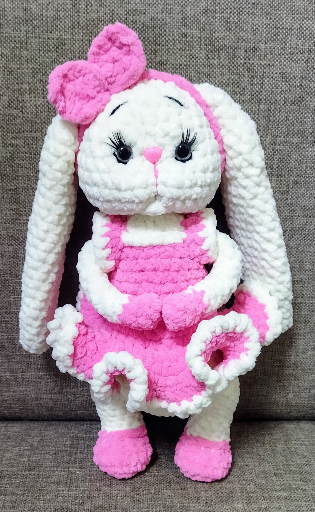 Iepuras crosetat - jucării și echipamente pentru copii - plușuri - figurine de pluș - Artynos.ro Iepuras crosetat - jucării și echipamente pentru copii - plușuri - figurine de pluș - Artynos.ro