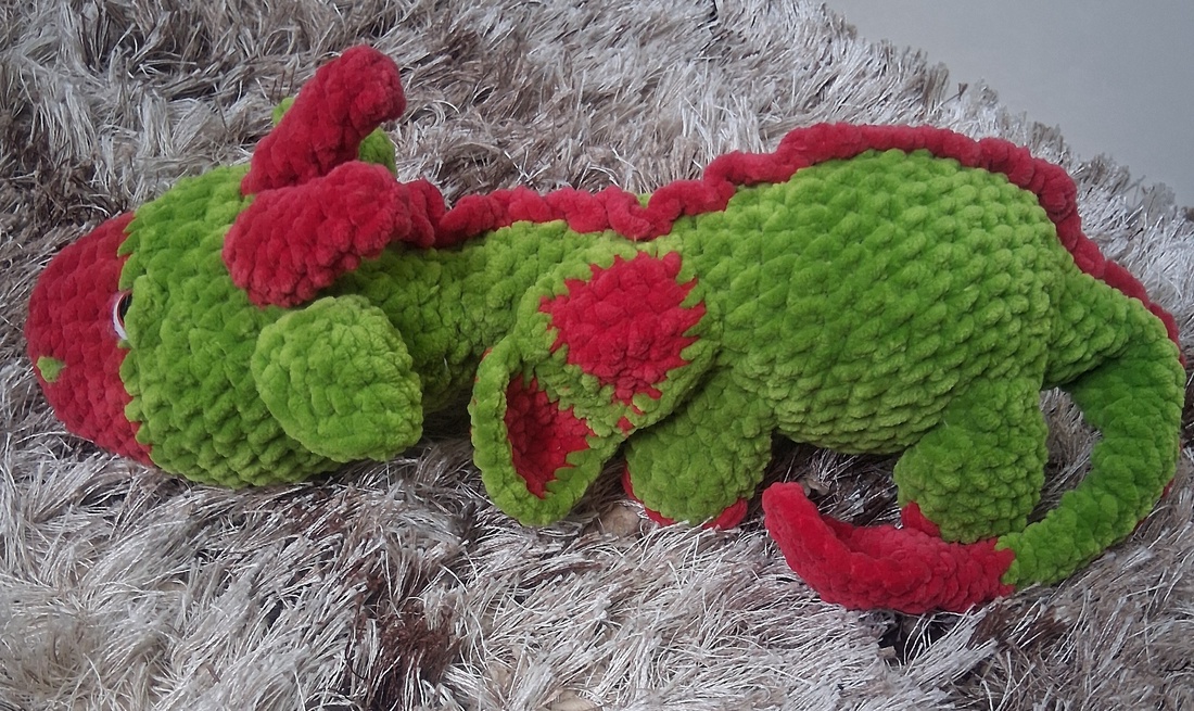 Dragon crosetat  - jucării și echipamente pentru copii - plușuri - dragon de pluș - Artynos.ro