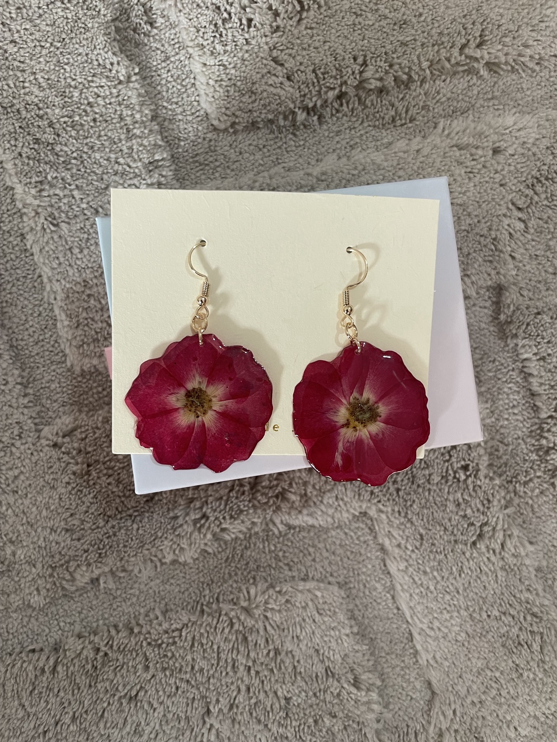 Cercei flori naturale  - accesorii nuntă - bijuterii mireasă - cercei mireasă - Artynos.ro