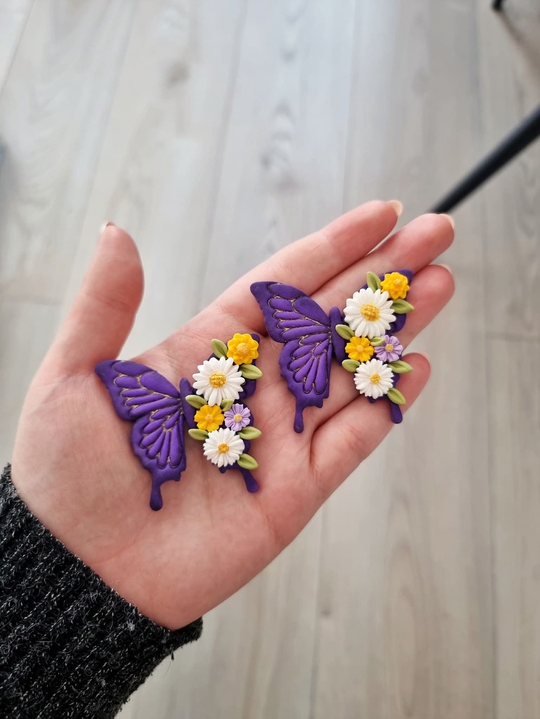 Broșă fluture  - bijuterii - broșe - Artynos.ro