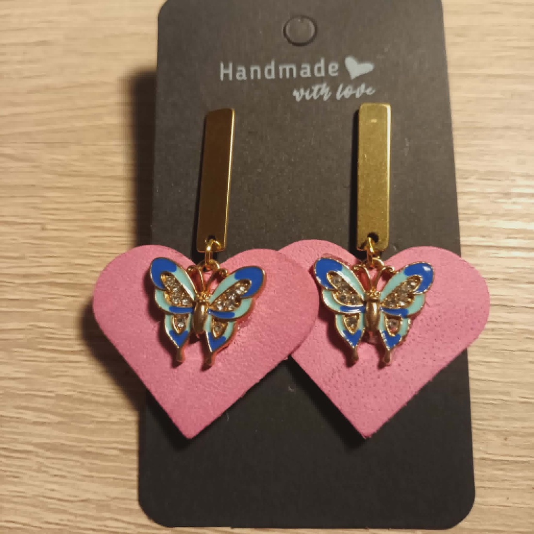 cercei din  piele naturală  - bijuterii - cercei - cercei cu figurine - Artynos.ro