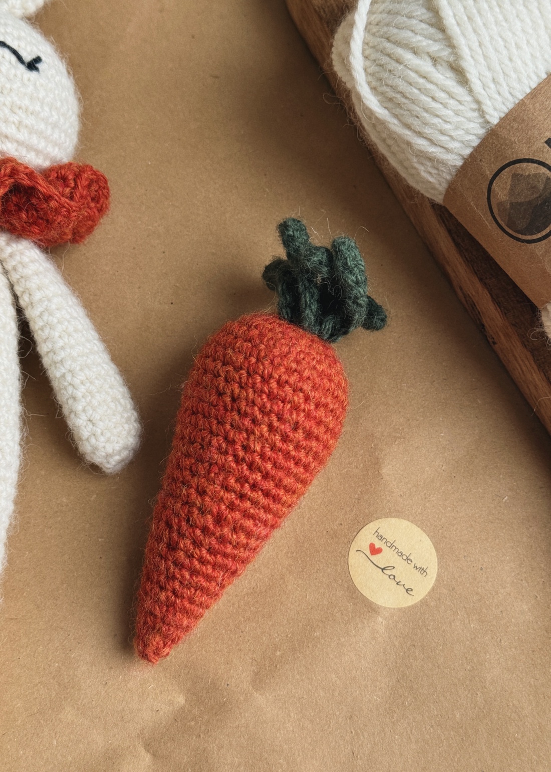 Carrot Bunny - decor de sărbători - decorațiuni de paște - iepuraș de paște - Artynos.ro