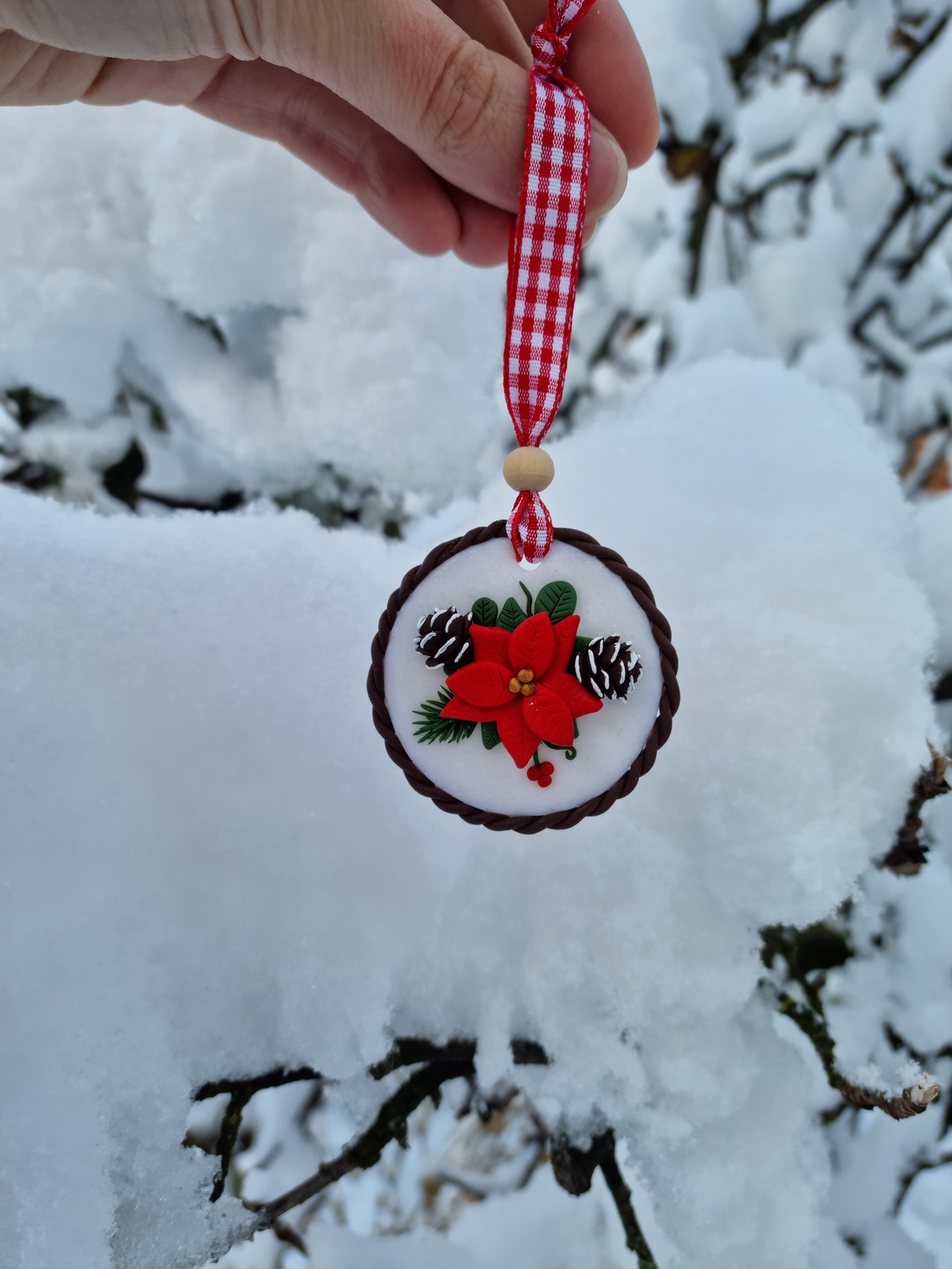 Decorațiunu pentru brad cu Crăciunița - crăciun - cadouri de moș crăciun - cadouri de moș crăciun - Artynos.ro