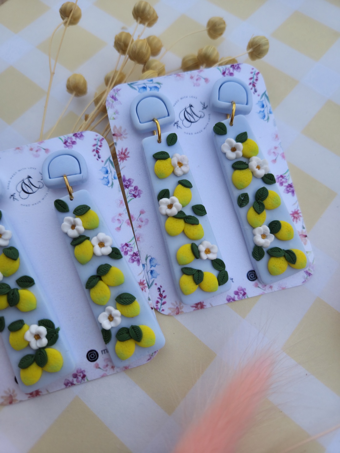 Cercei lungi cu pattern lămâie - bijuterii - cercei - cercei agățați - Artynos.ro