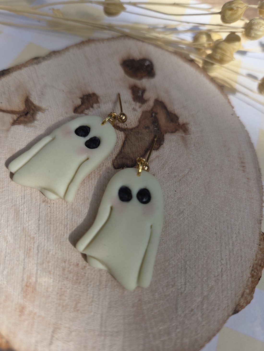 Cercei ghost - bijuterii - cercei - cercei hoops - Artynos.ro Cercei ghost - bijuterii - cercei - cercei hoops - Artynos.ro