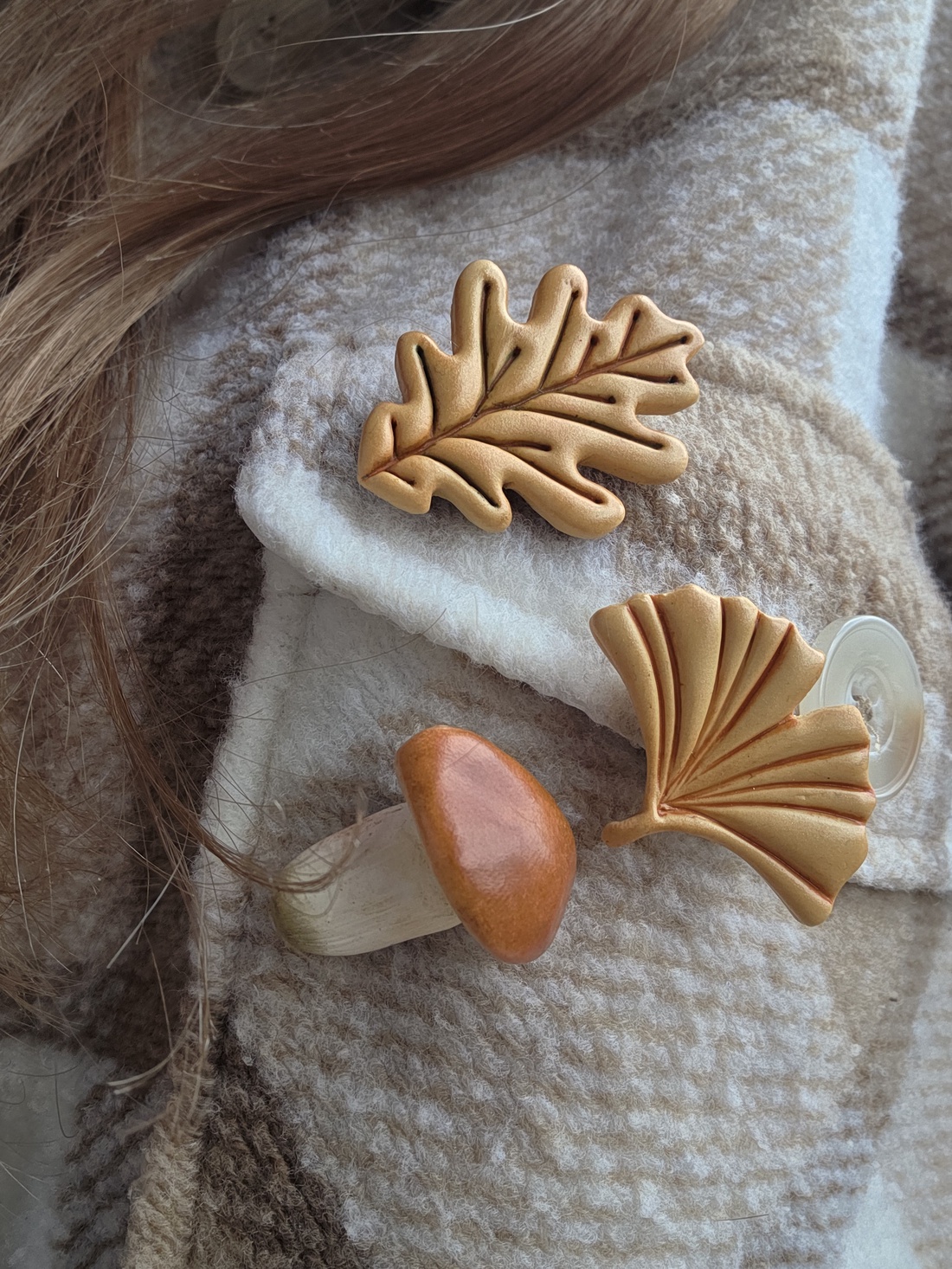 Set broșe  - bijuterii - broșe - Artynos.ro Set broșe  - bijuterii - broșe - Artynos.ro