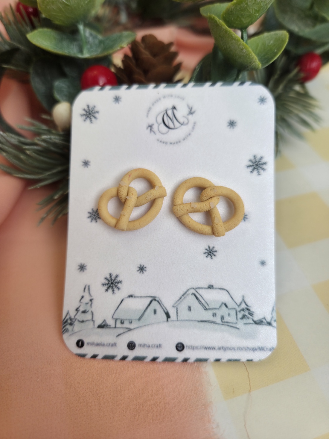 Cercei țintă covrig - crăciun - cadouri de moș crăciun - cadouri de moș crăciun - Artynos.ro