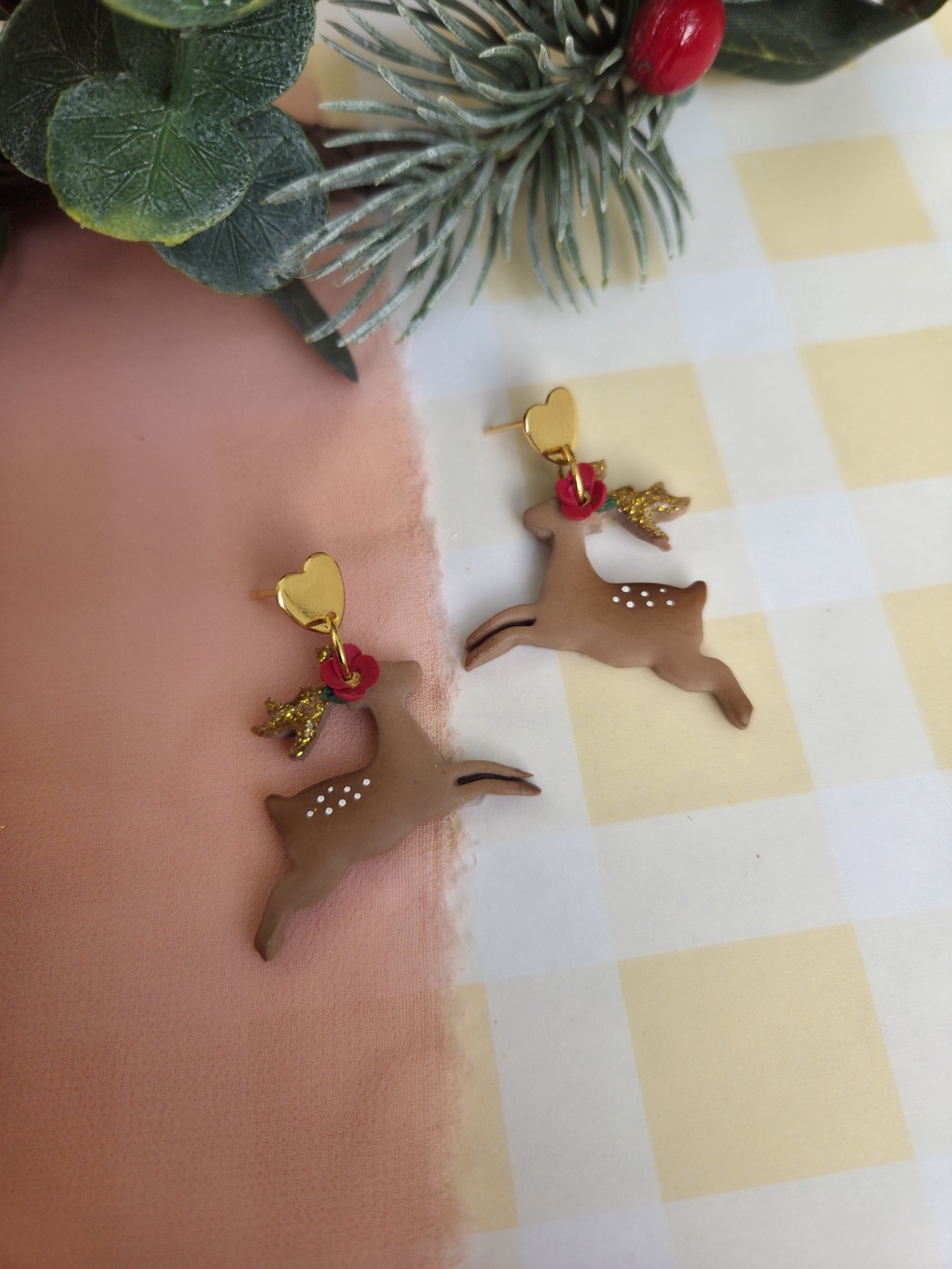 Cercei Reni zburători - crăciun - cadouri de moș crăciun - cadouri de moș crăciun - Artynos.ro