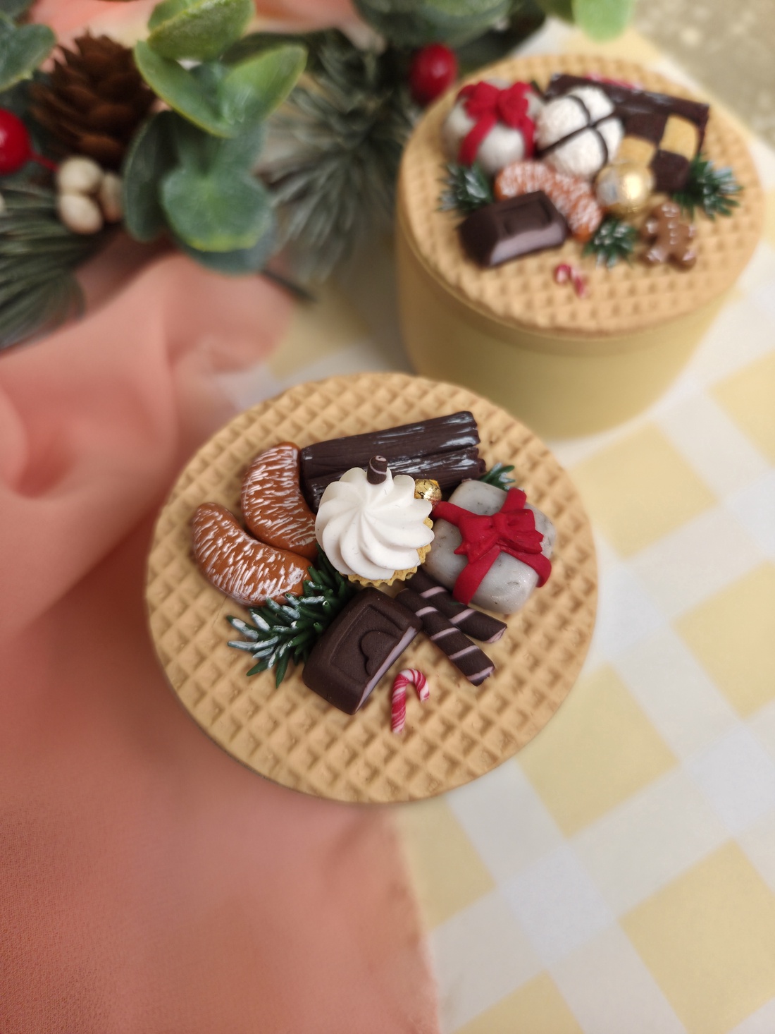 Lumânare cu decor dulce - crăciun - decorațiuni de crăciun de casă - lumânări parfumate de crăciun - Artynos.ro